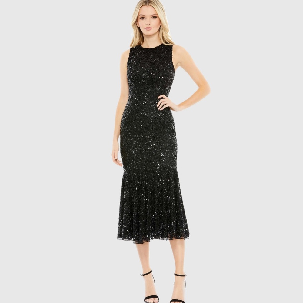 Mac Duggal Style‎ #5597 NWT Black Sequined High Neck Sleeveless Flared Dress